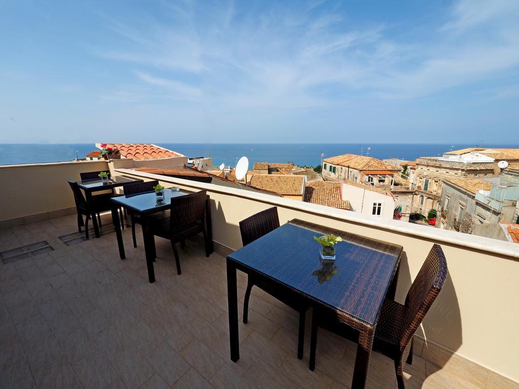 Hotel Lorylu Tropea Exterior foto